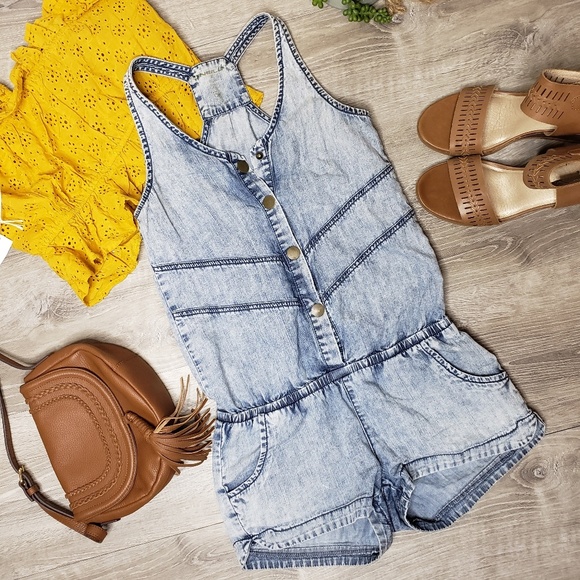 O'Neill Pants - O'Neill size XS denim overall shorts romper